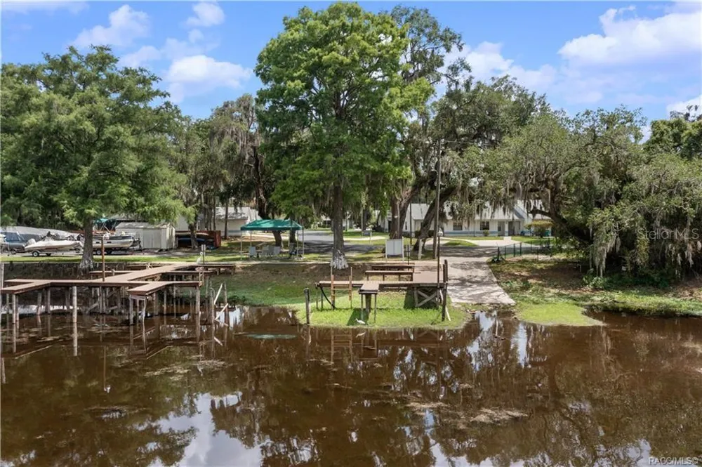 1304 SIESTA TERRACE #1304 Inverness, FL 34450