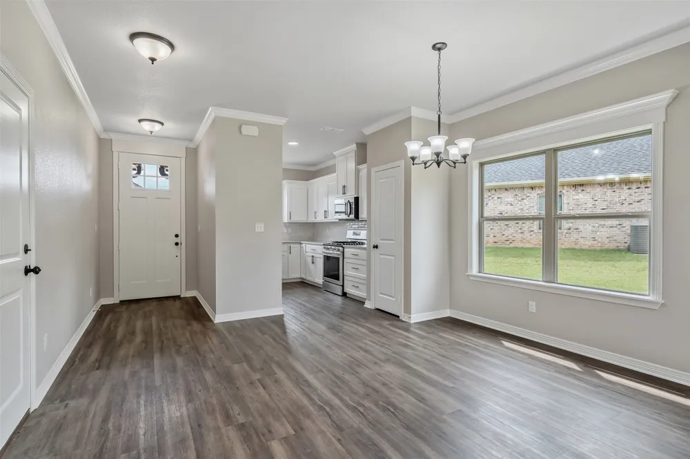 504 Cornerstone Lindale, TX 75771