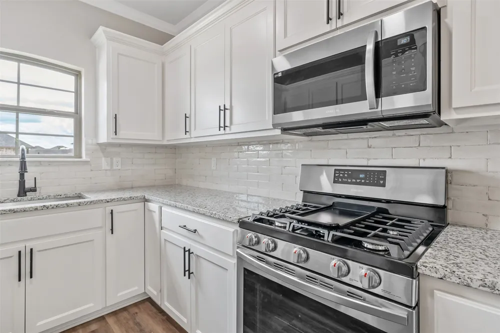 504 Cornerstone Lindale, TX 75771