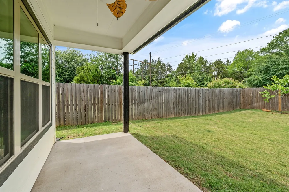 504 Cornerstone Lindale, TX 75771