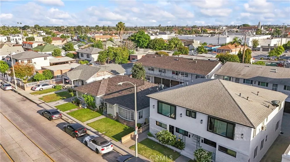 2616 Broadway Huntington Park, CA 90255