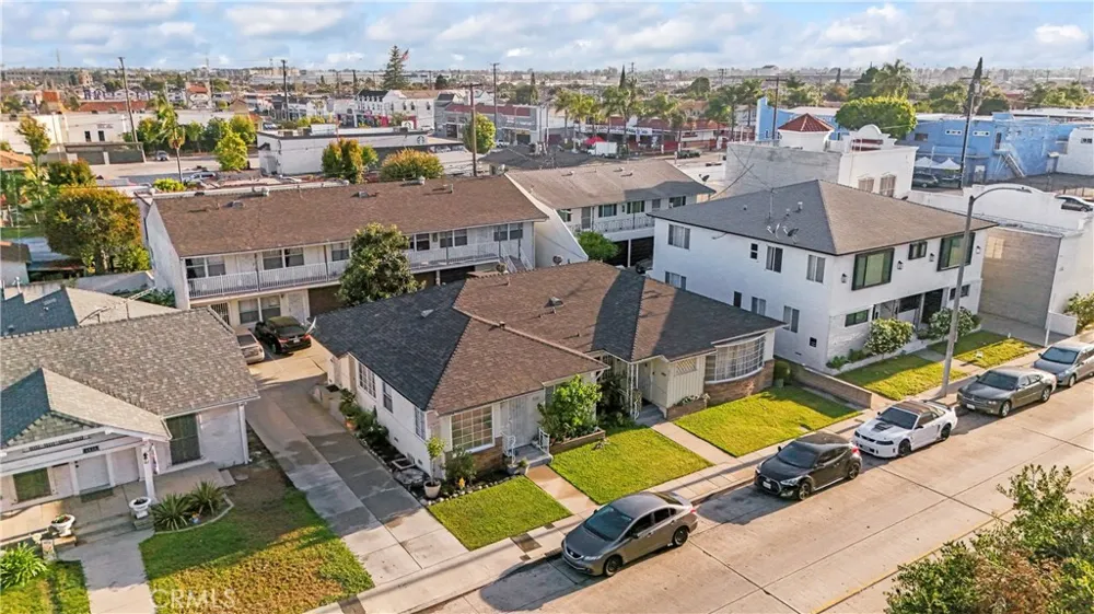 2616 Broadway Huntington Park, CA 90255