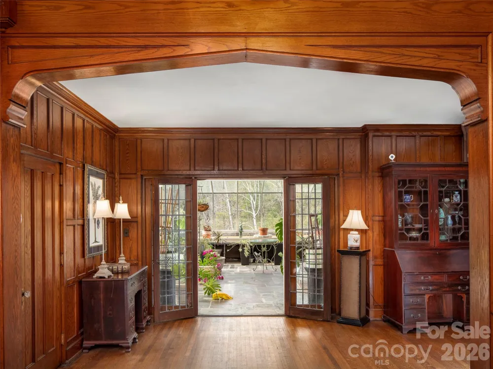 436 Vanderbilt Road Biltmore Forest, NC 28803