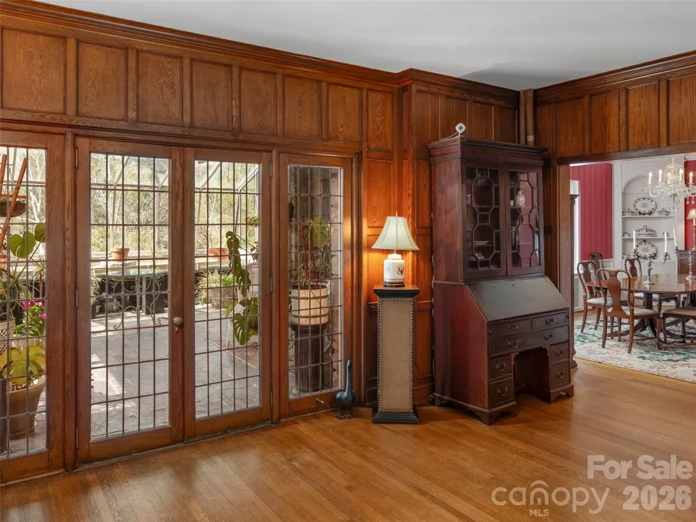 436 Vanderbilt Road Biltmore Forest, NC 28803