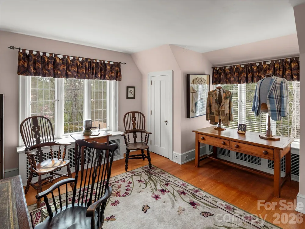 436 Vanderbilt Road Biltmore Forest, NC 28803