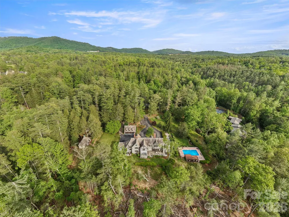 436 Vanderbilt Road Biltmore Forest, NC 28803