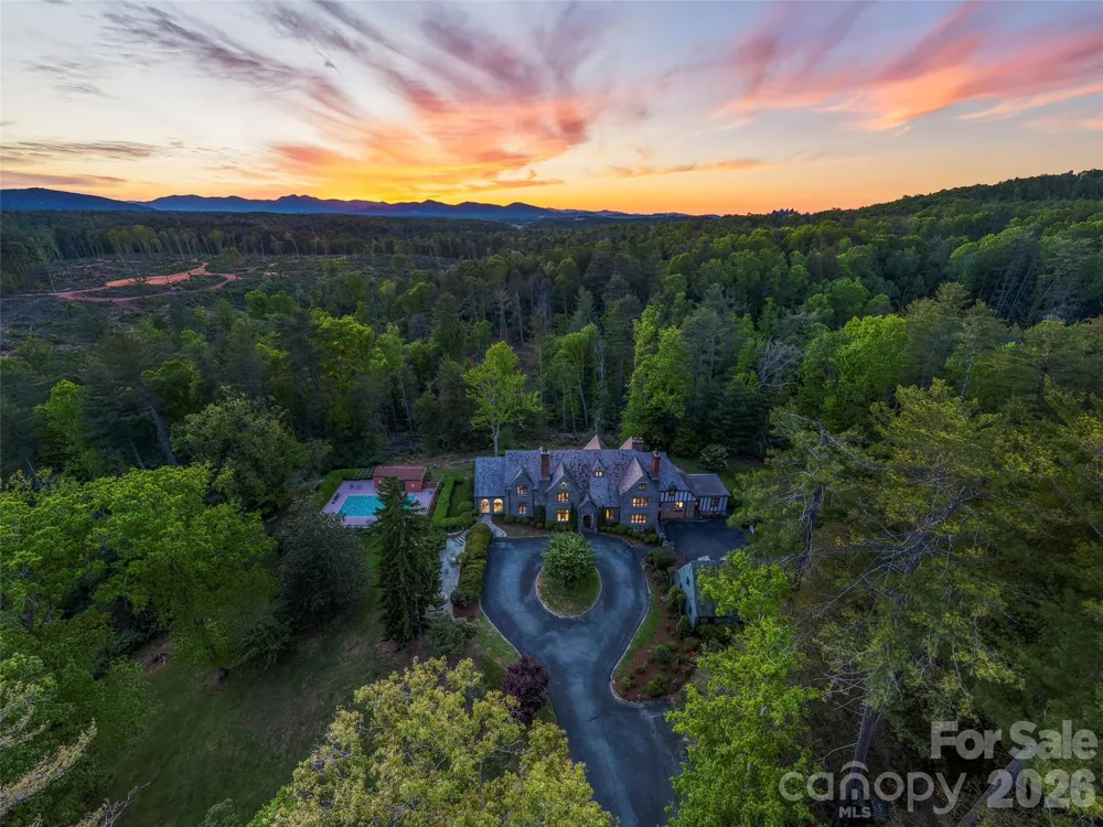 436 Vanderbilt Road Biltmore Forest, NC 28803