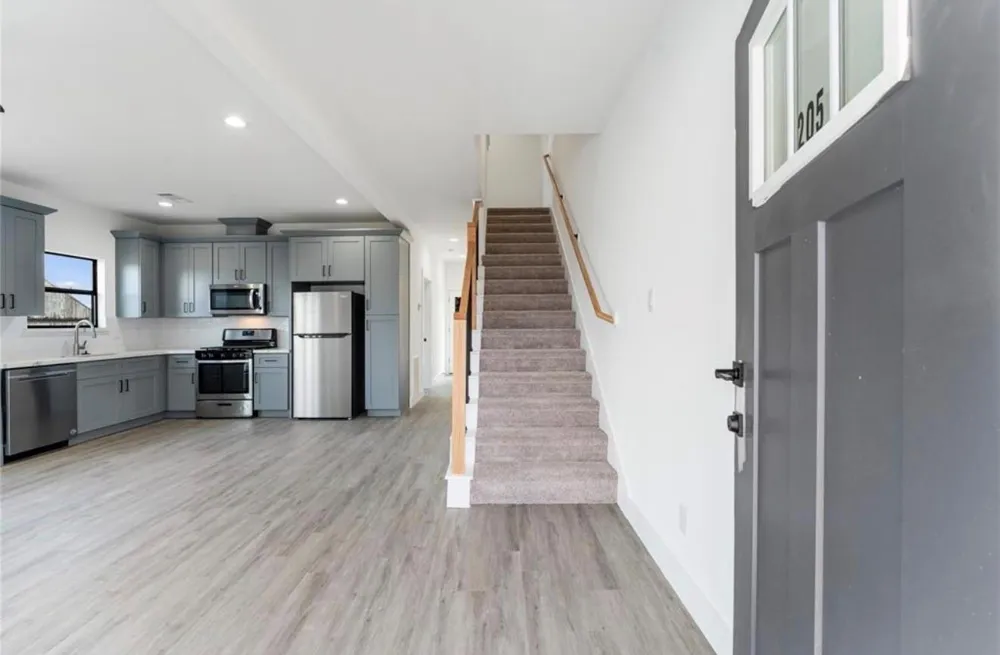 205 S Second Street Beasley, TX 77417