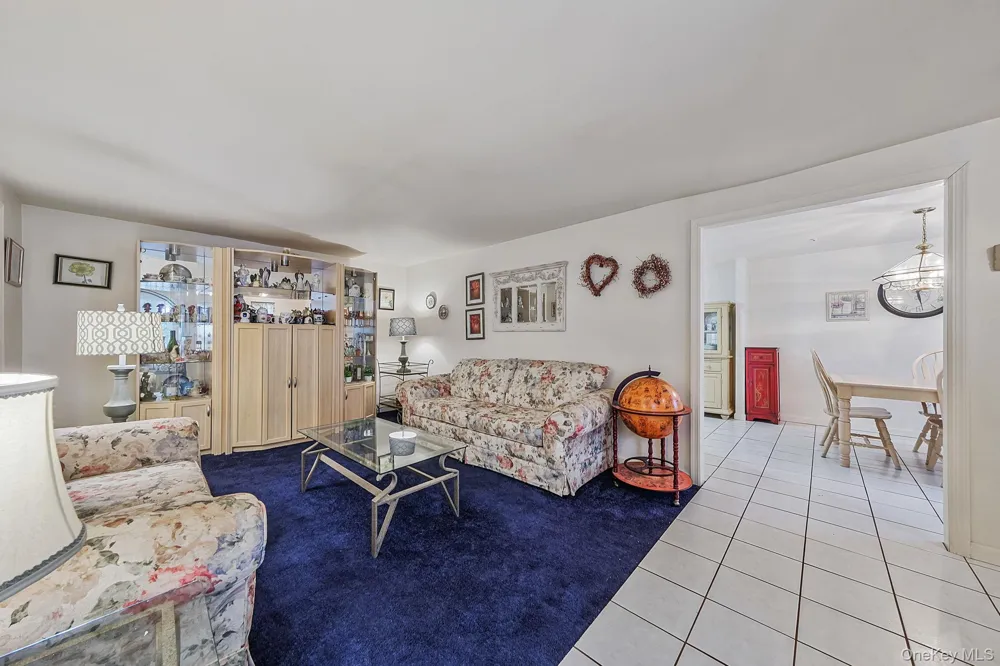 301 Birchwood Road Medford, NY 11763