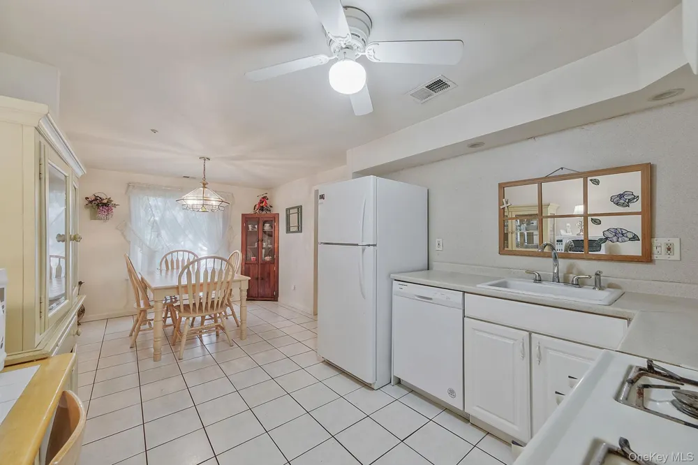 301 Birchwood Road Medford, NY 11763