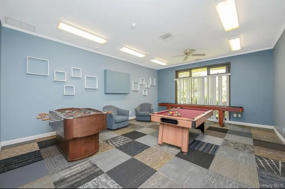 301 Birchwood Road Medford, NY 11763