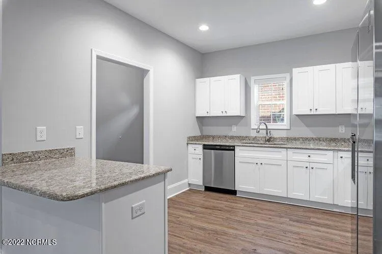 800 Lighthorse Circle Aberdeen, NC 28315