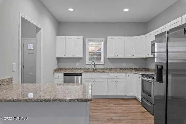 800 Lighthorse Circle Aberdeen, NC 28315