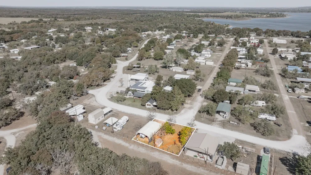 357 Discovery Bay Road Comanche, TX 76442