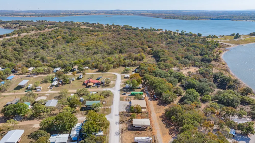 357 Discovery Bay Road Comanche, TX 76442