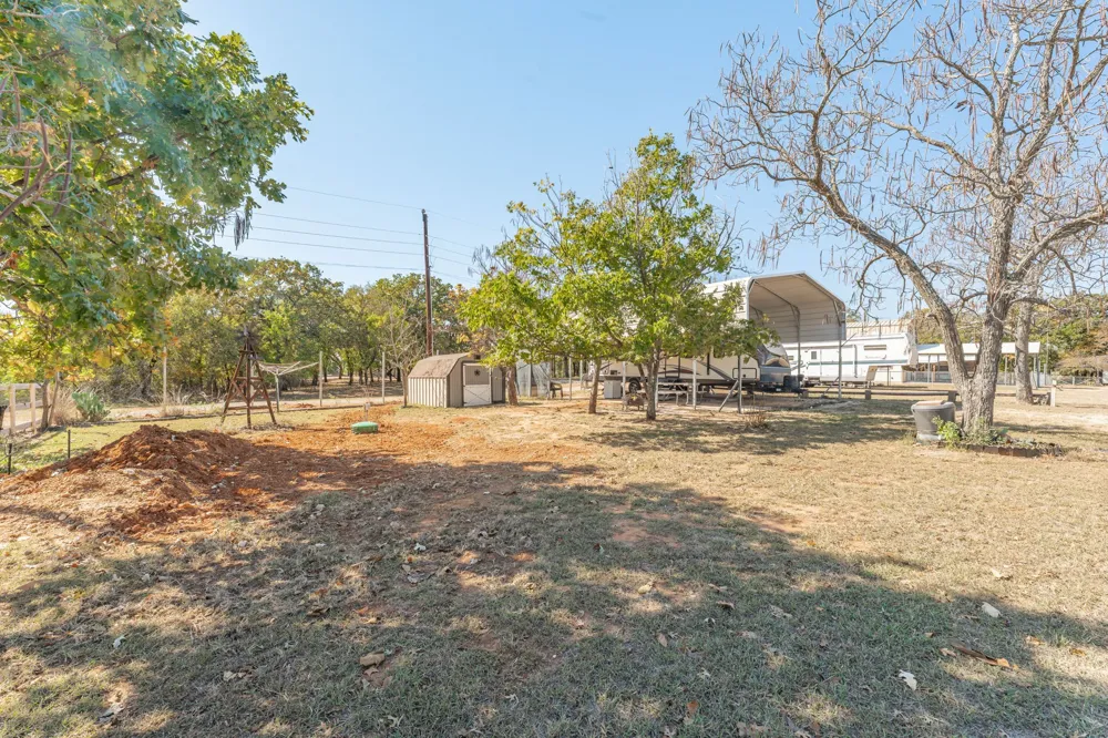 357 Discovery Bay Road Comanche, TX 76442