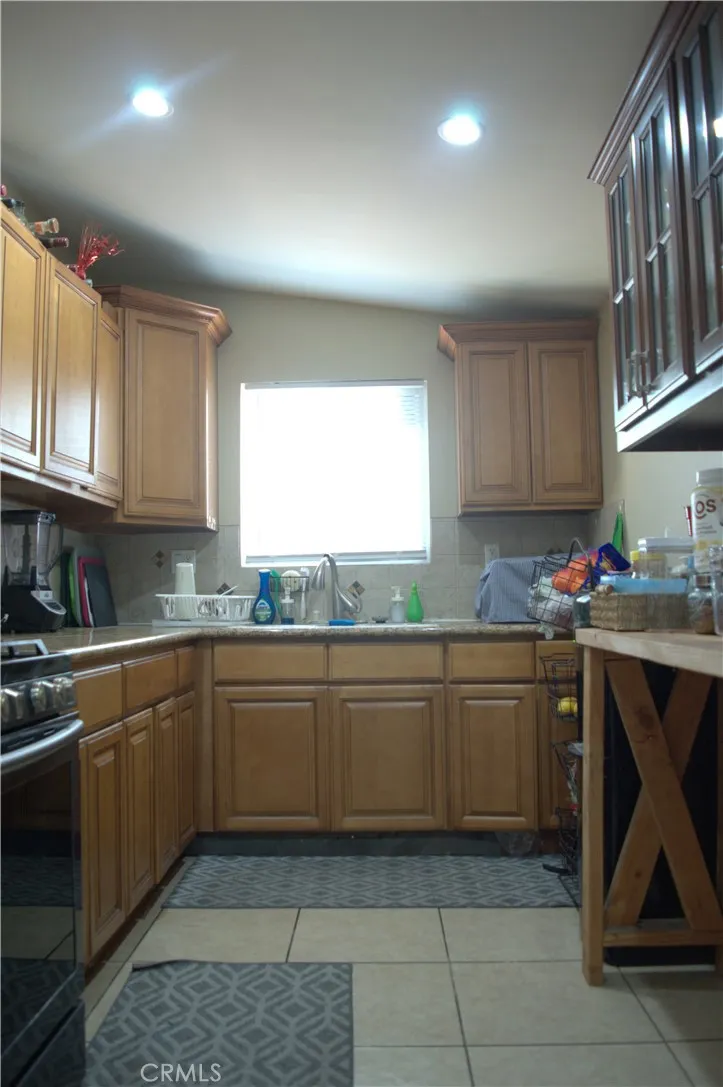 17827 E Laxford Azusa, CA 91702