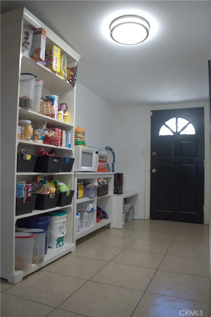 17827 E Laxford Azusa, CA 91702