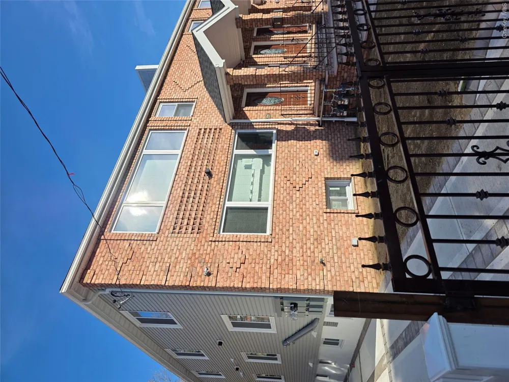 1724 New Haven Avenue Far Rockaway, NY 11691