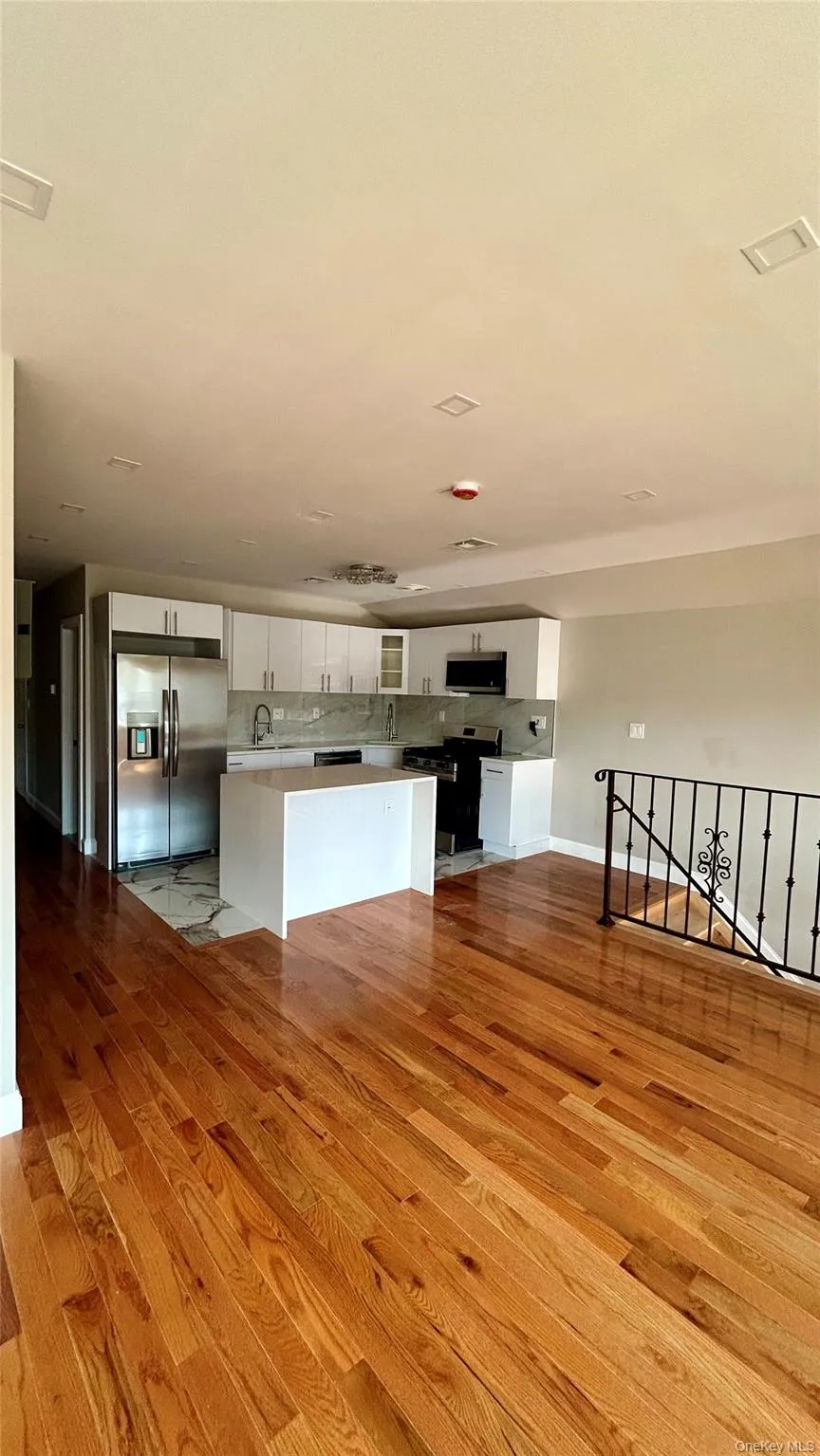 1724 New Haven Avenue Far Rockaway, NY 11691