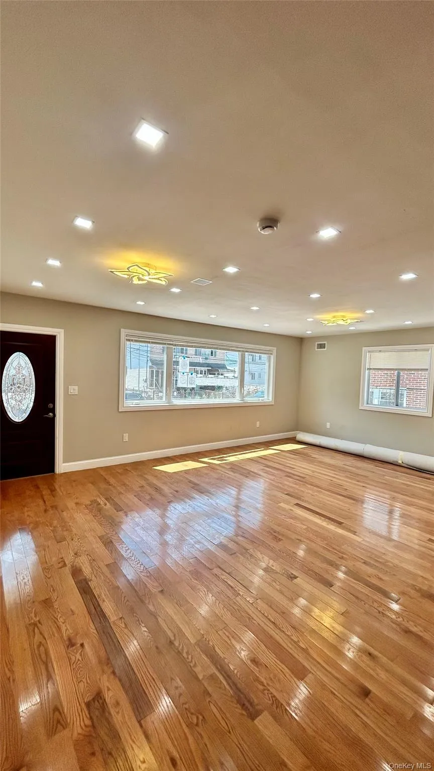1724 New Haven Avenue Far Rockaway, NY 11691