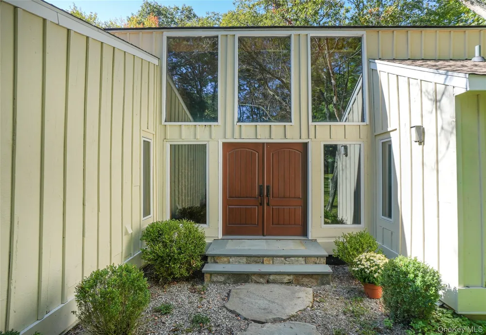 22 Peters Lane Pound Ridge, NY 10576