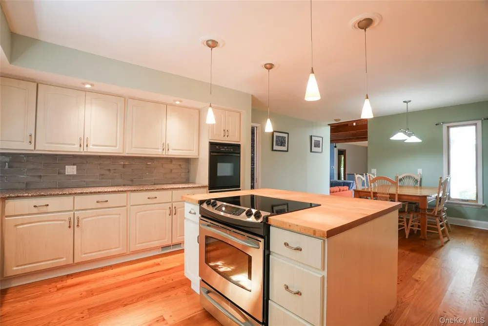 22 Peters Lane Pound Ridge, NY 10576