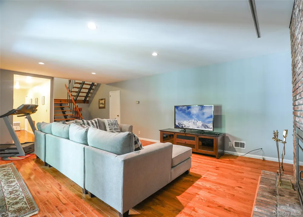 22 Peters Lane Pound Ridge, NY 10576