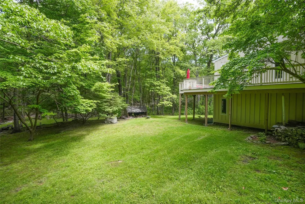 22 Peters Lane Pound Ridge, NY 10576