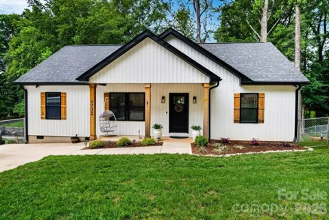 4732 Birchwood Court