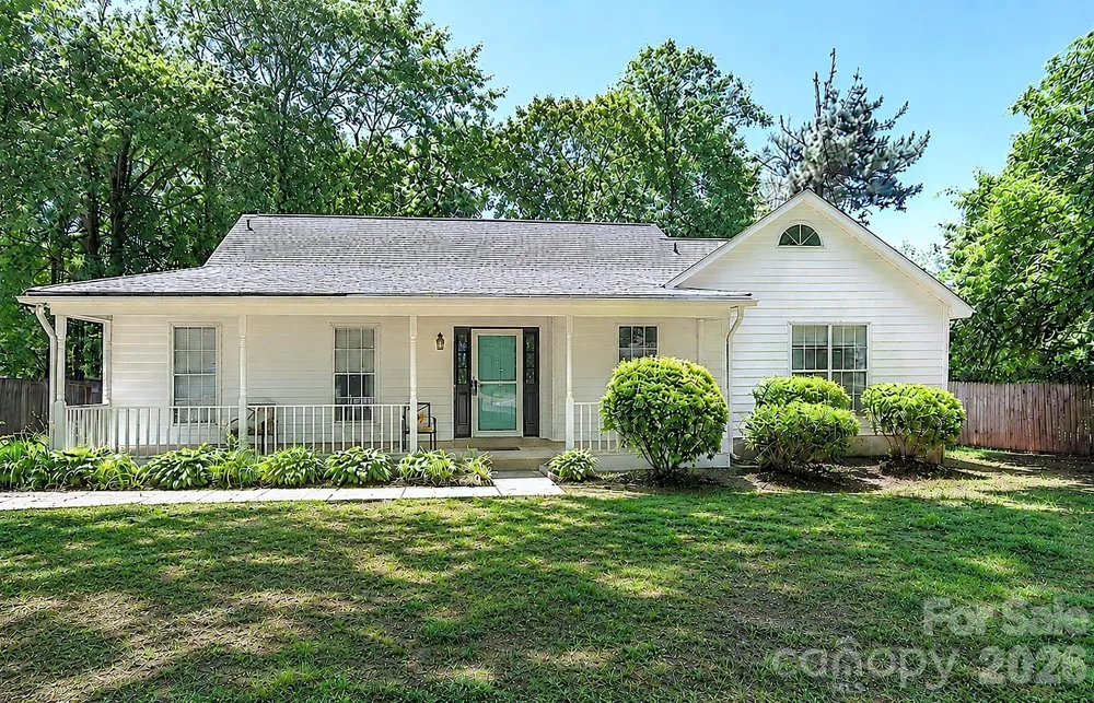 13615 Wildiris Court Pineville, NC 28134