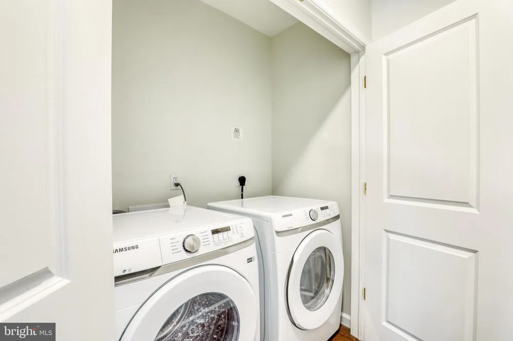 210 E BOSCAWEN ST #200 Winchester, VA 22601