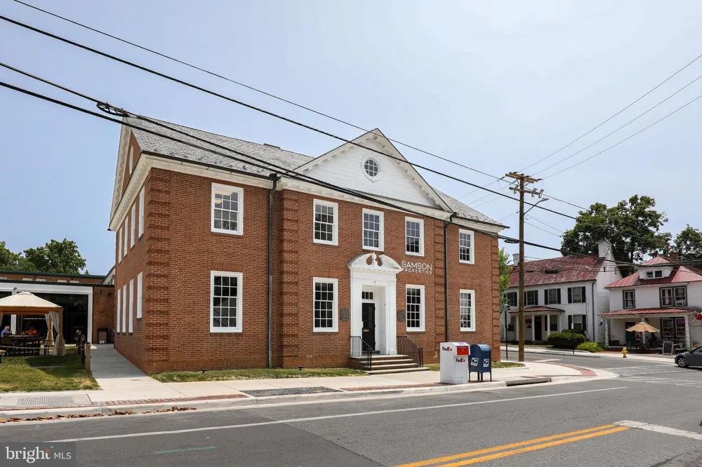 210 E BOSCAWEN ST #200 Winchester, VA 22601
