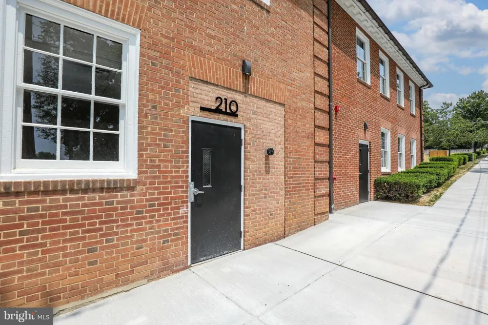 210 E BOSCAWEN ST #200 Winchester, VA 22601