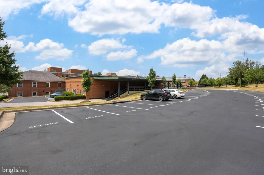 210 E BOSCAWEN ST #200 Winchester, VA 22601