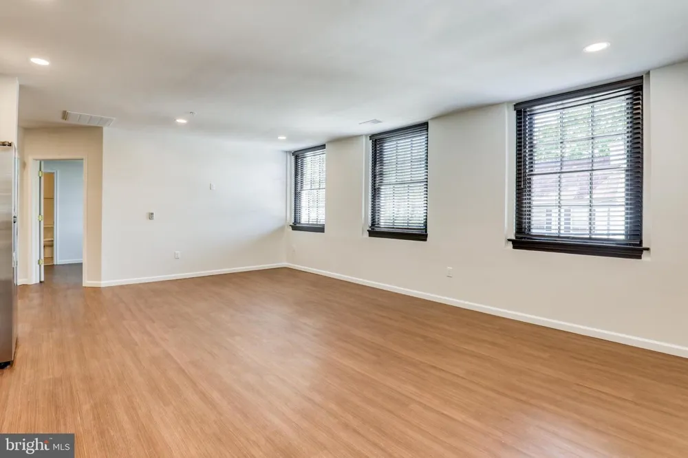 210 E BOSCAWEN ST #200 Winchester, VA 22601
