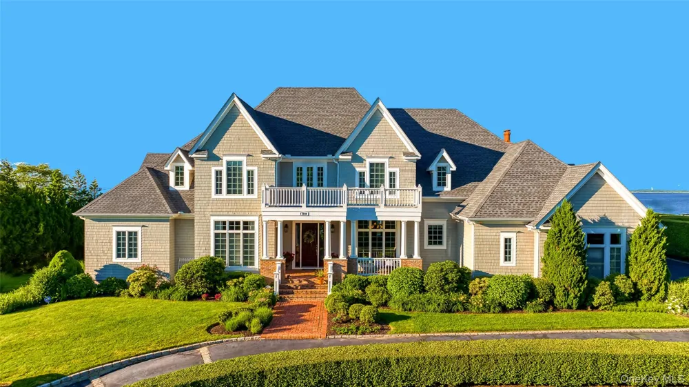 1640 Grandview Drive Orient, NY 11957