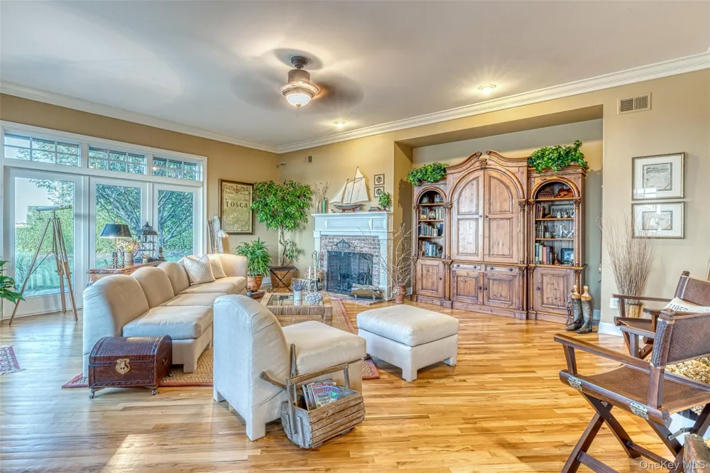 1640 Grandview Drive Orient, NY 11957