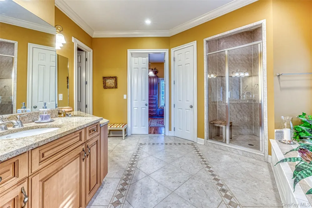 1640 Grandview Drive Orient, NY 11957