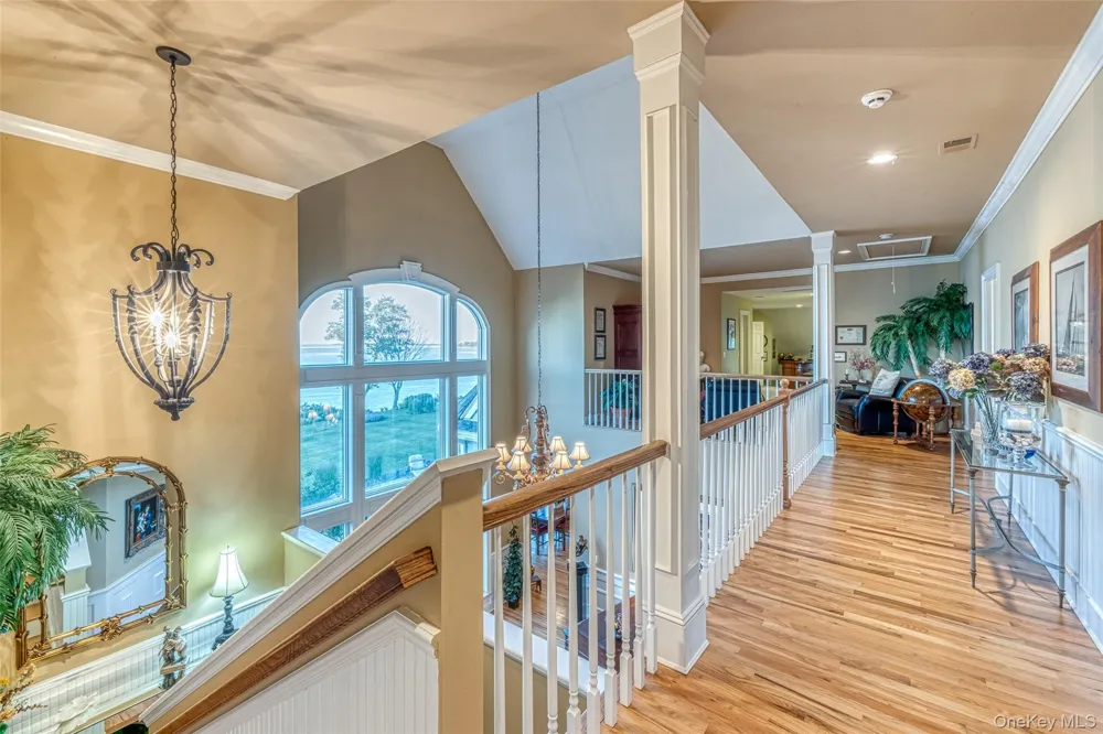 1640 Grandview Drive Orient, NY 11957