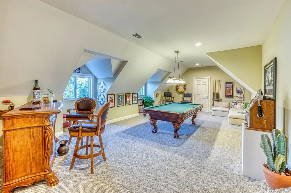 1640 Grandview Drive Orient, NY 11957