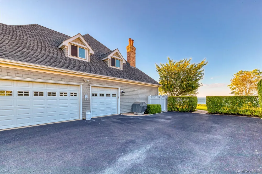 1640 Grandview Drive Orient, NY 11957