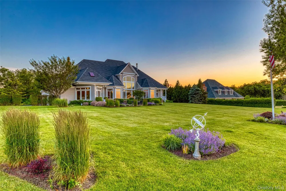 1640 Grandview Drive Orient, NY 11957