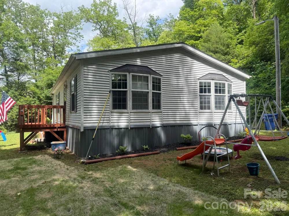 811 Turkey Pen Gap Road Horse Shoe, NC 28742