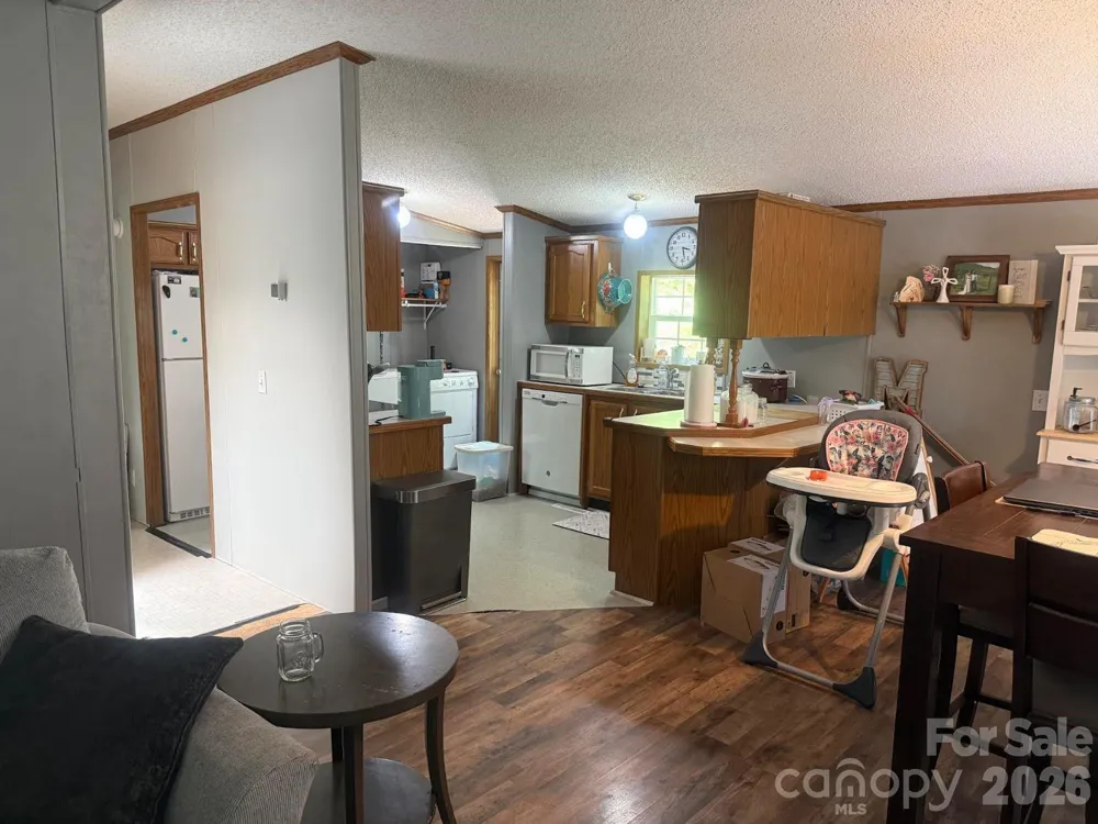 811 Turkey Pen Gap Road Horse Shoe, NC 28742