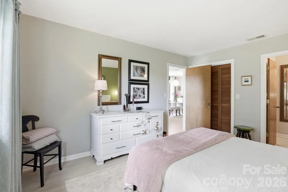 581 Courtwood Lane #4 Hendersonville, NC 28739