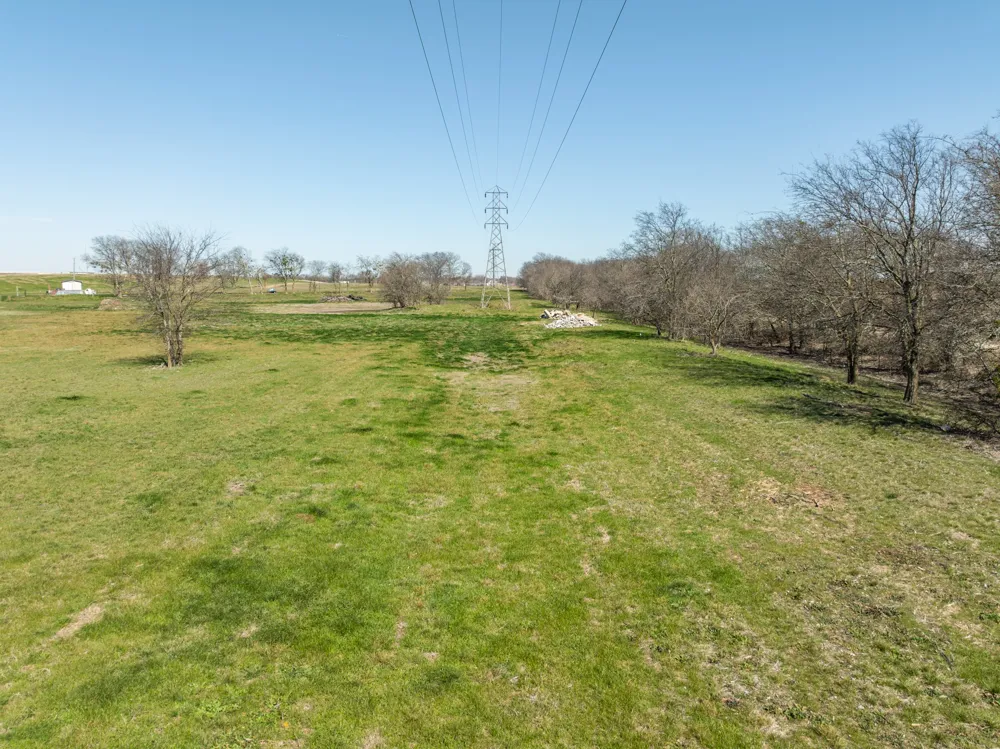 I-35 Abbott, TX 76621