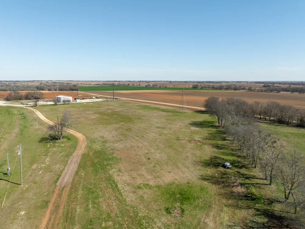 I-35 Abbott, TX 76621