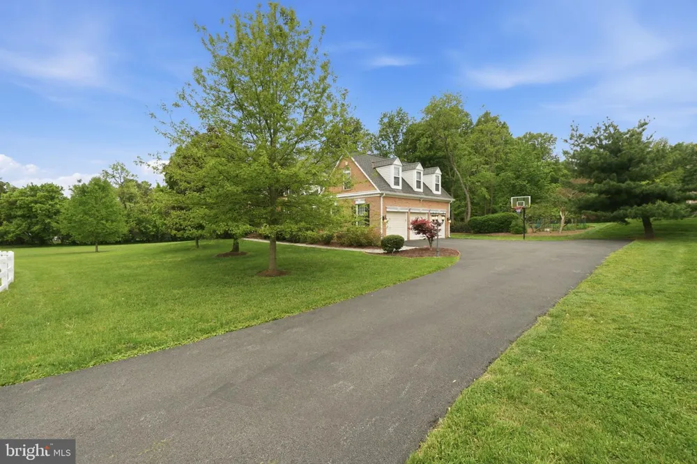 13010 BOSWELL COURT Potomac, MD 20854