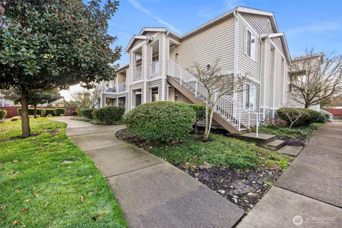 18615 101st Avenue Ct E #260